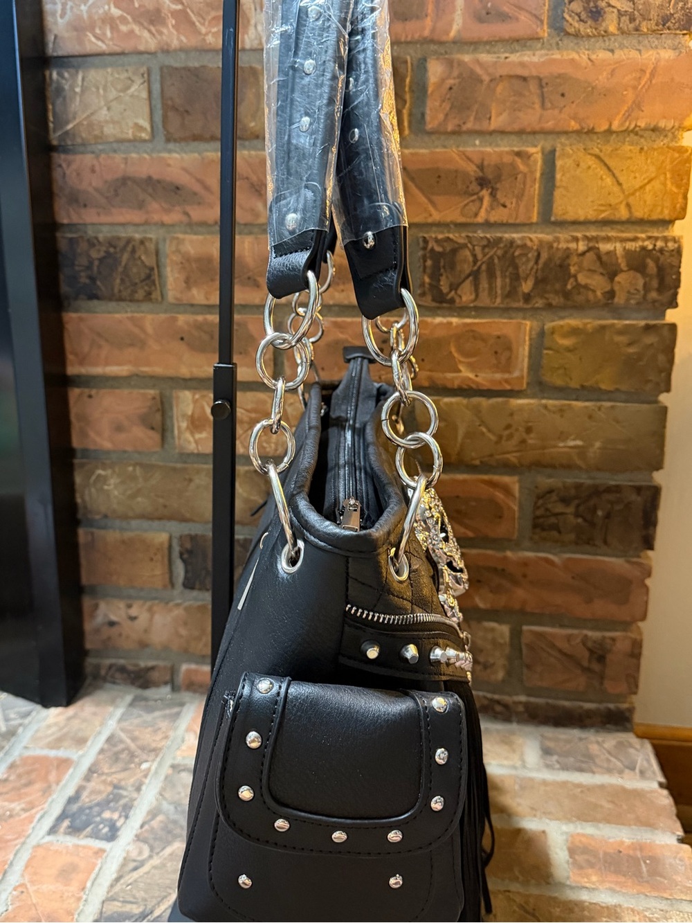 Black Fringe Shoulder Bag with Skull Accent NWOT - Picture 4 of 6